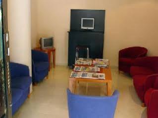 Hotel Montmelo Bagian luar foto